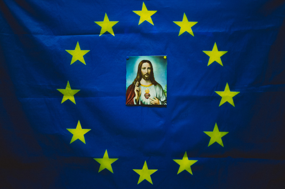 Наш бог — Европейские ценности (славолюбие, сребролюбие, сластолюбие)