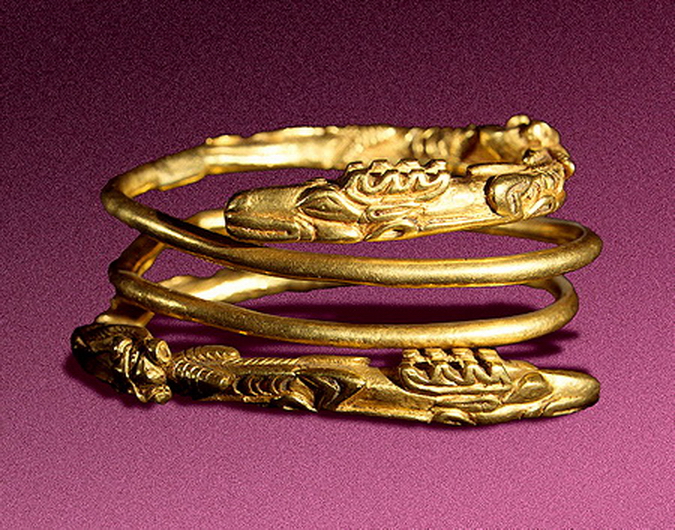  Предмет из коллекции скифского золота