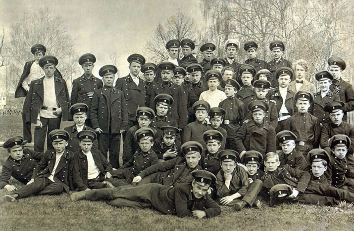 Студенты старообрядческого института. Фотография начала ХХ века