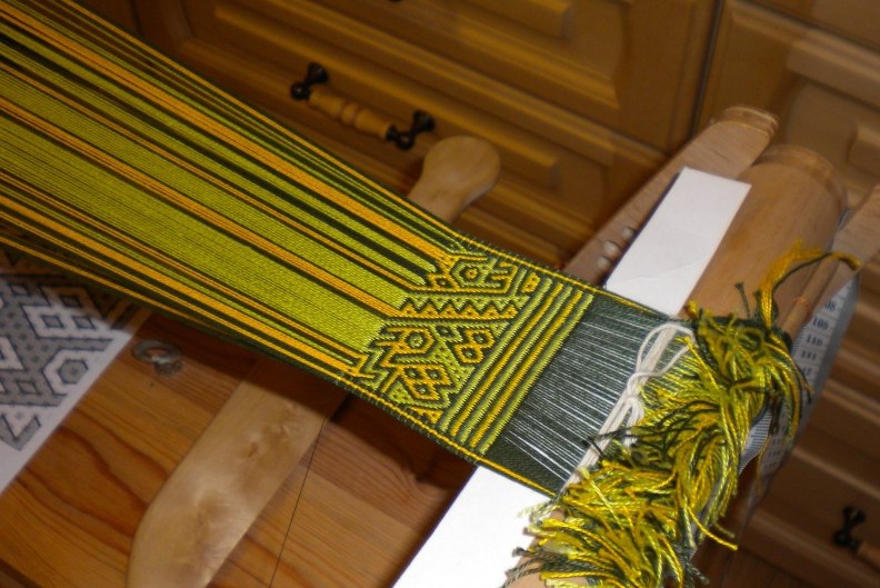 Тканый пояс — традиционный элемент старообрядческой одежды