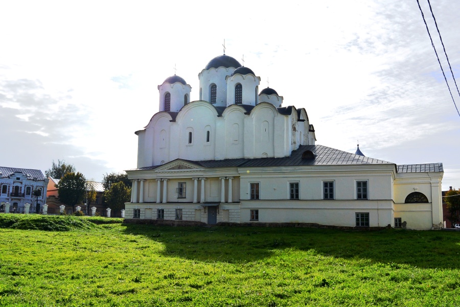 Никольский собор на Ярославовом Дворище (1113—1136 годы)