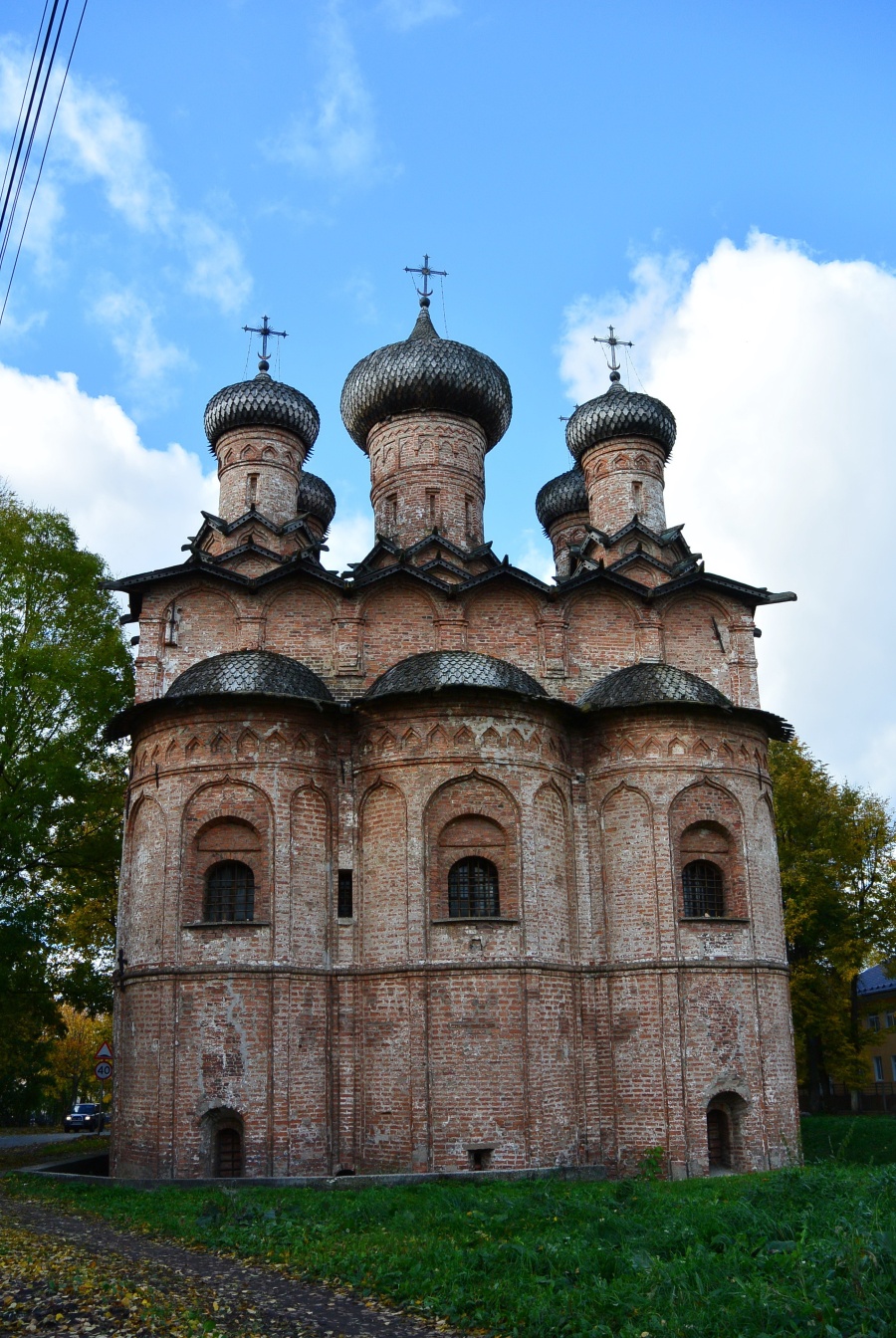 Троицкий собор бывшего Духова монастыря