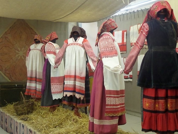Игорь Климов расскажет о традиционном тульском костюме