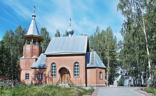Храм св. Архангела Михаила в поселке Урск Кемеровской области