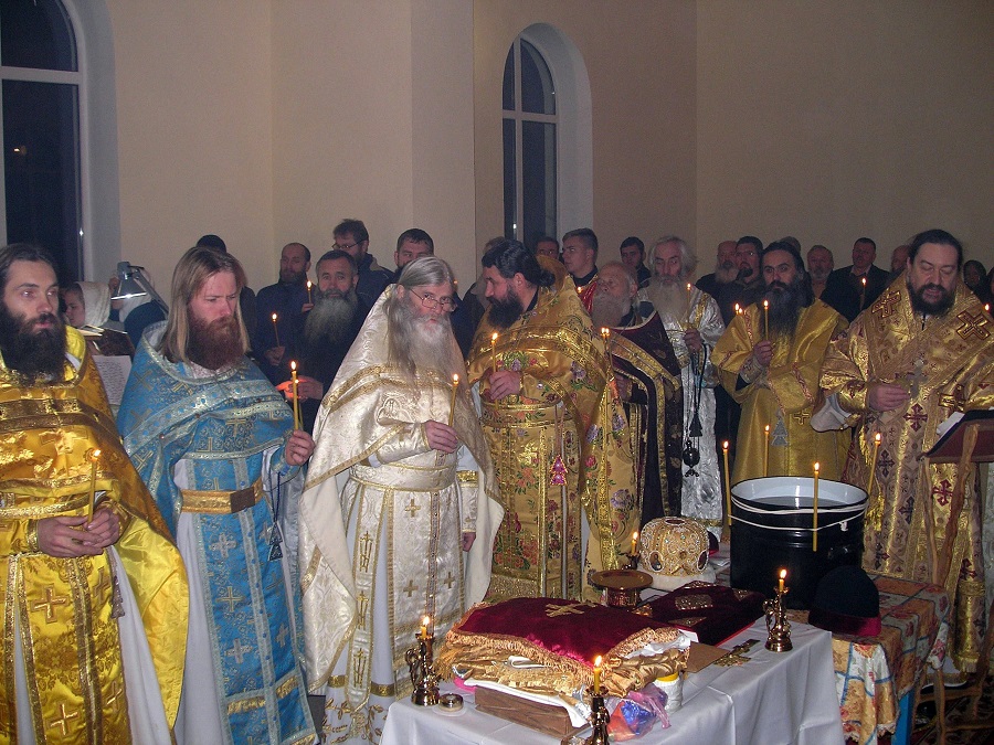 На торжества собрались древлеправославные христиане со всей Украины