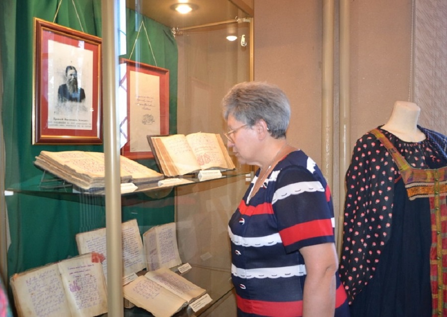 В Алатыре открылась выставка «Культура старообрядчества»