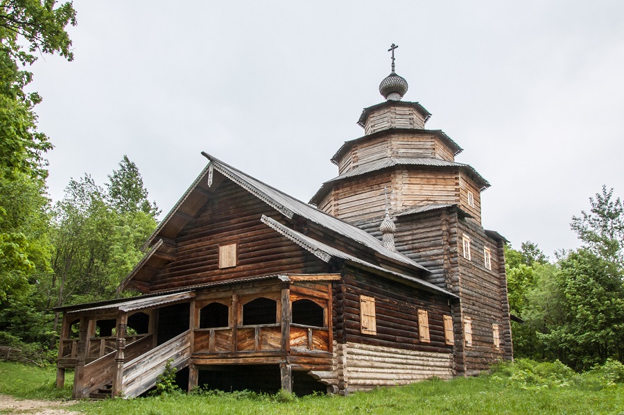 Покровская церковь 1731 года из села Старые Ключищи