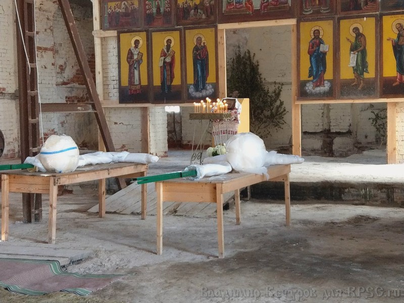 Сегодняшний вид внутреннего убранства Покровского собора Боровска