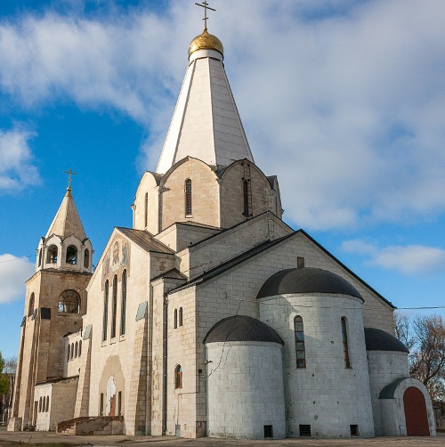 Бывший старообрядческий храм г. Балаково теперь принадлежит РПЦ МП