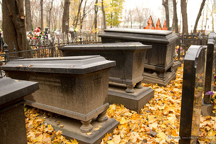Рогожское кладбище. Могилы старообрядцев