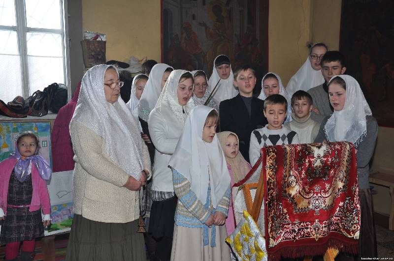 Участники воскресной школы в г. Кишинёве