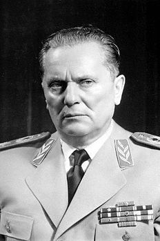 Иосип Броз Тито, лидер Югославии с конца Второй мировой войны до своей смерти (1945-1980), маршал (29 сентября 1943), президент страны с 1953 года