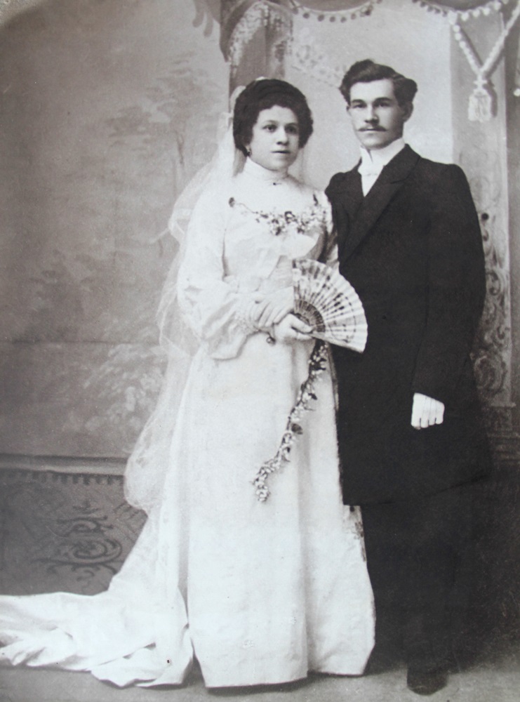 Супруги Матвей и Анна Беляевы