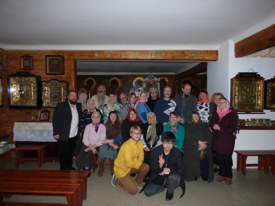 В Богоявленском храме, г. Рига, общая фотография участников Четвертых международных Заволокинских чтений