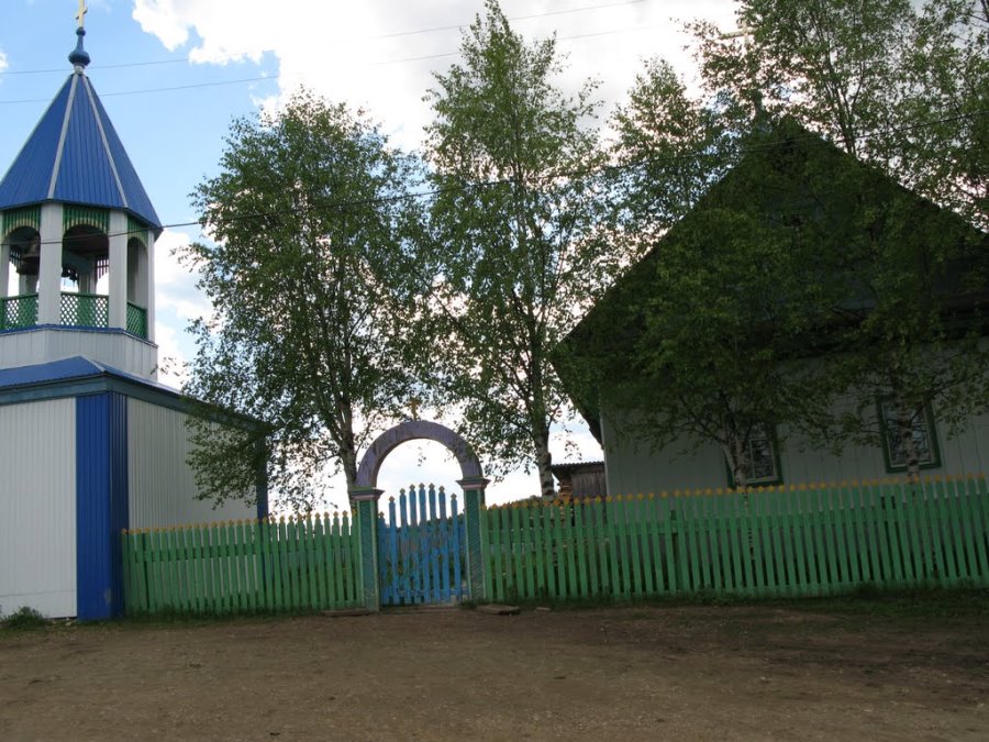Старообрядческий храм в деревне Ванькова