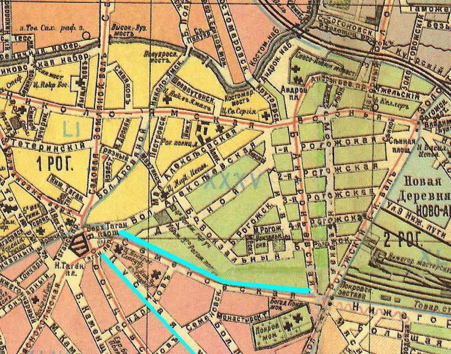 На дореволюционной карте голубым маркером отмечены Семеновская и Пустая улицы, ведущие к Таганской площади