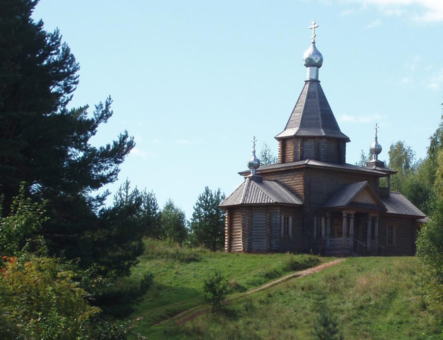 Часовня-церковь на озере Светлояр