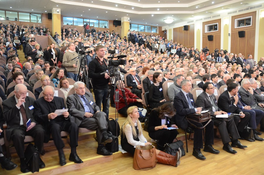 На пленарном заседании Московского Экономического Форума