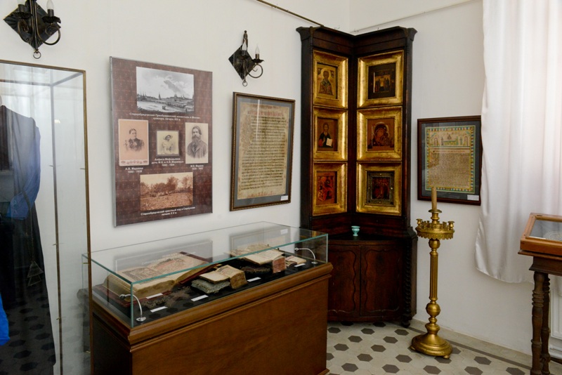 В Серпухове открылась выставка об истории Покровской церкви
