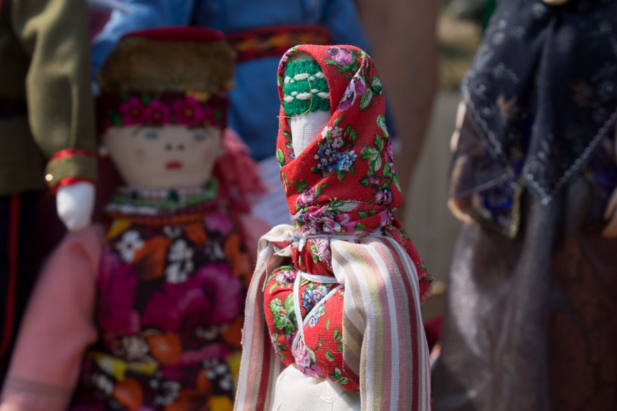 Пример куклы в старообрядческом одеянии западного типа
