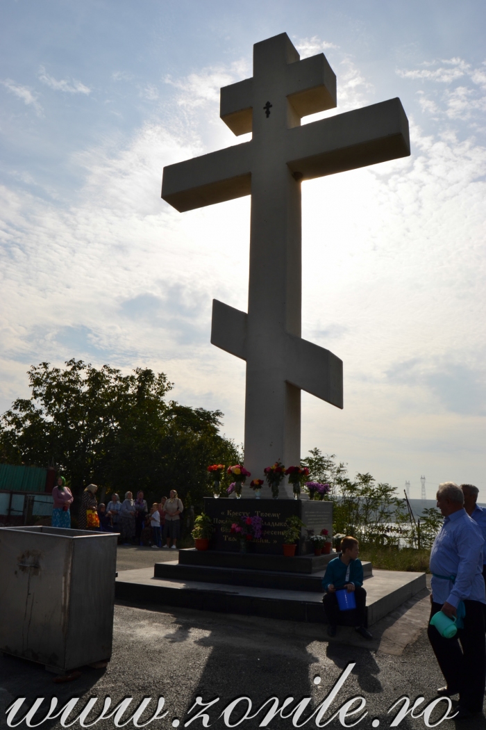 Русские липоване Румынии отметили 5-летие со дня воздвижения Креста-памятника