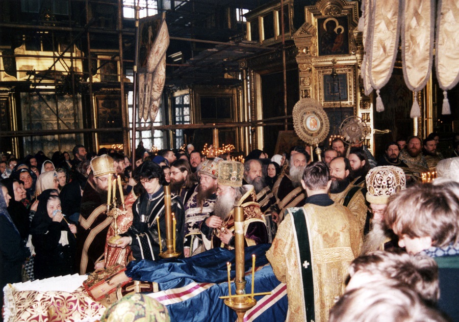 На похоронах владыки присутствовало множество священнослужителей и мирян. Покровский собор был полон. Фото А. Зенцова