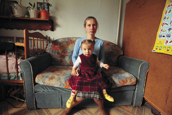 Наталья Безгодова с дочерью Кирой 