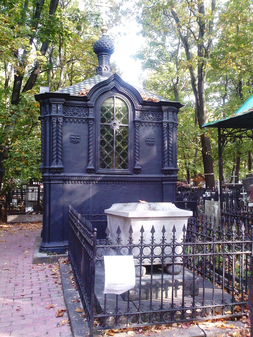 Крестовая часовня возле могилы Ильи Ковылина