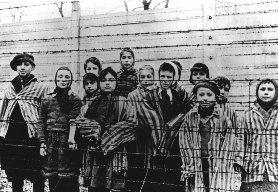 Дети в концентрационных лагерях
