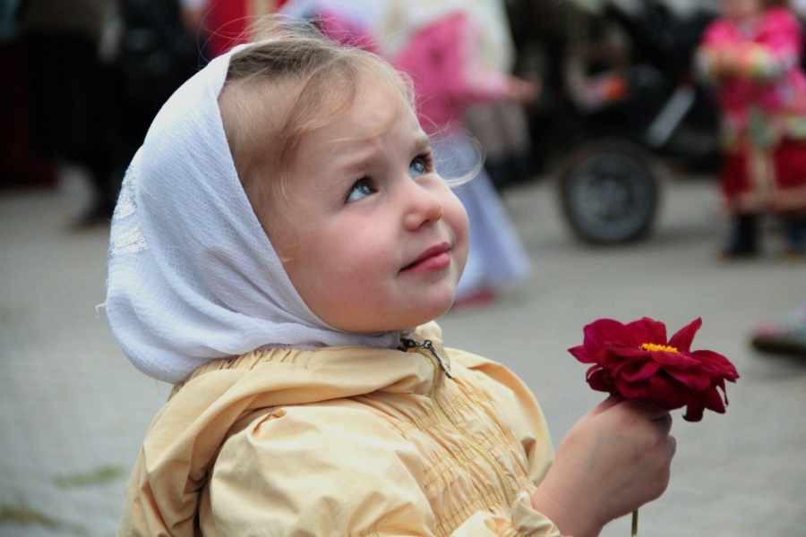 Юная молитвенница. Великорецкий Крестный ход, август 2015 г.