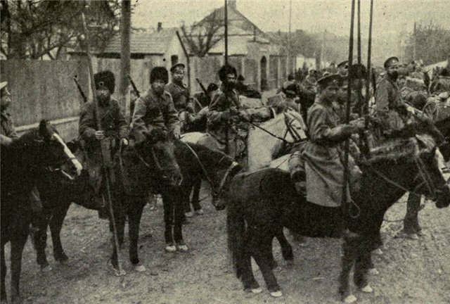 Эскадрон Уральских казаков. Великая Война. Галиция. 1916 г. (фрагмент)