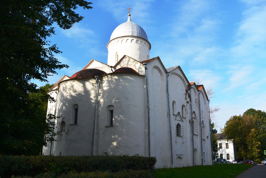 Церковь Иоанна Предотечи в Опоках (1127 -1130 гг.)