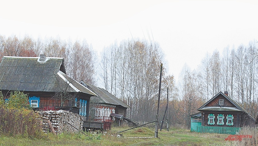 Осенью и зимой в Простоквашино живут только в 5 домах. Остальные пустуют