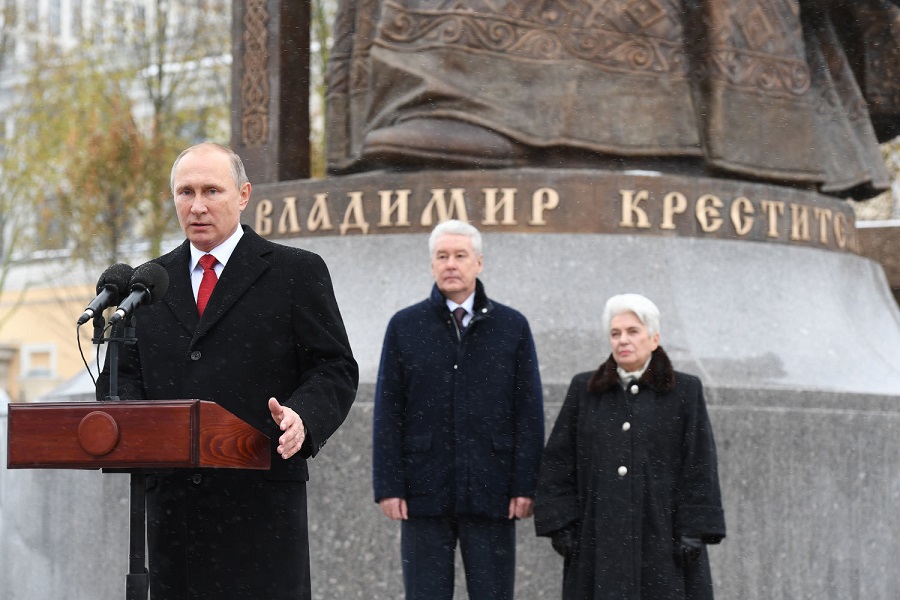 Президент призвал россиян следовать духовным заветам, оставленным князем Владимиром