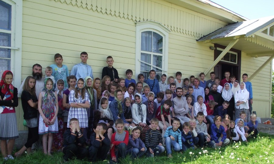 Вселатвийский слет Древлеправославной молодежи