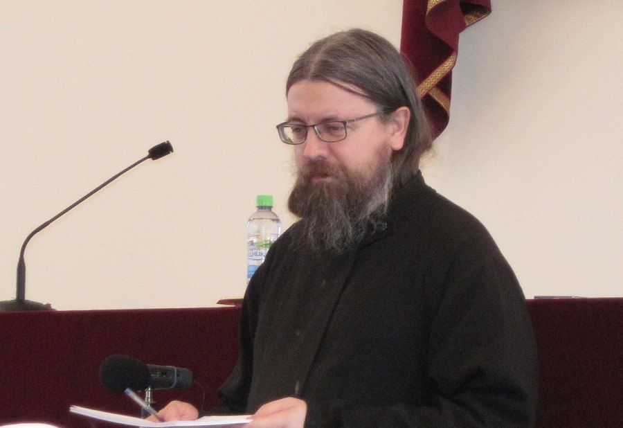 Ведущий встречи старообрядческой общественности на Рогожском иерей Никола Бобков