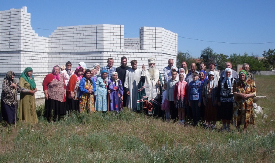  Визит в хутор Трясиновский митрополита Корнилия в 2014 году