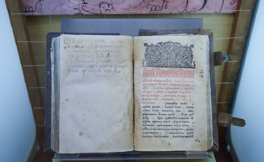 Выставка в филиале Ветковского музея, посвященная обучению грамоте в старообрядческой среде
