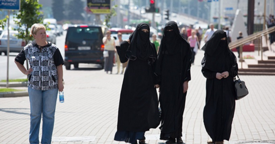 Бундестаг одобрил законопроект, запрещающий ношение одежды, которая полностью скрывает лицо