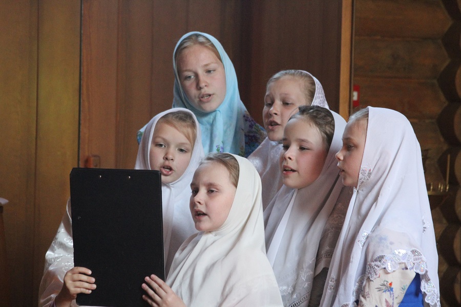 Детские, юношеские и молодёжные хоры выступили на I певческо-поэтическом конкурсе «Кузнецкий Благовест», 2017 год