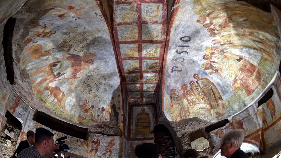 Античные фрески в катакомбах Домитиллы в Риме