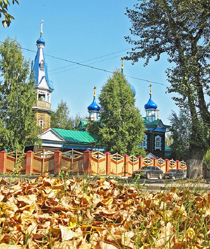 Кафедральный храм Успения Пресвятой Богородицы. Томск, 2009 год