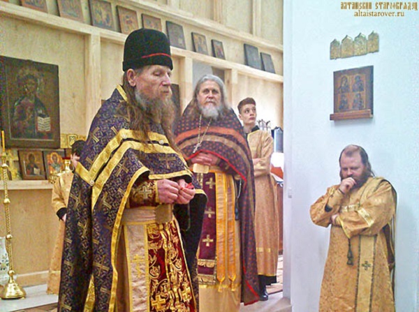 Епископ Патермуфий посетил Барнаул