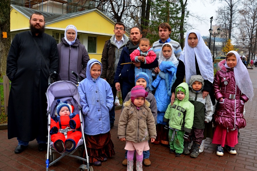 В современной России проживает около миллиона старообрядческих семей