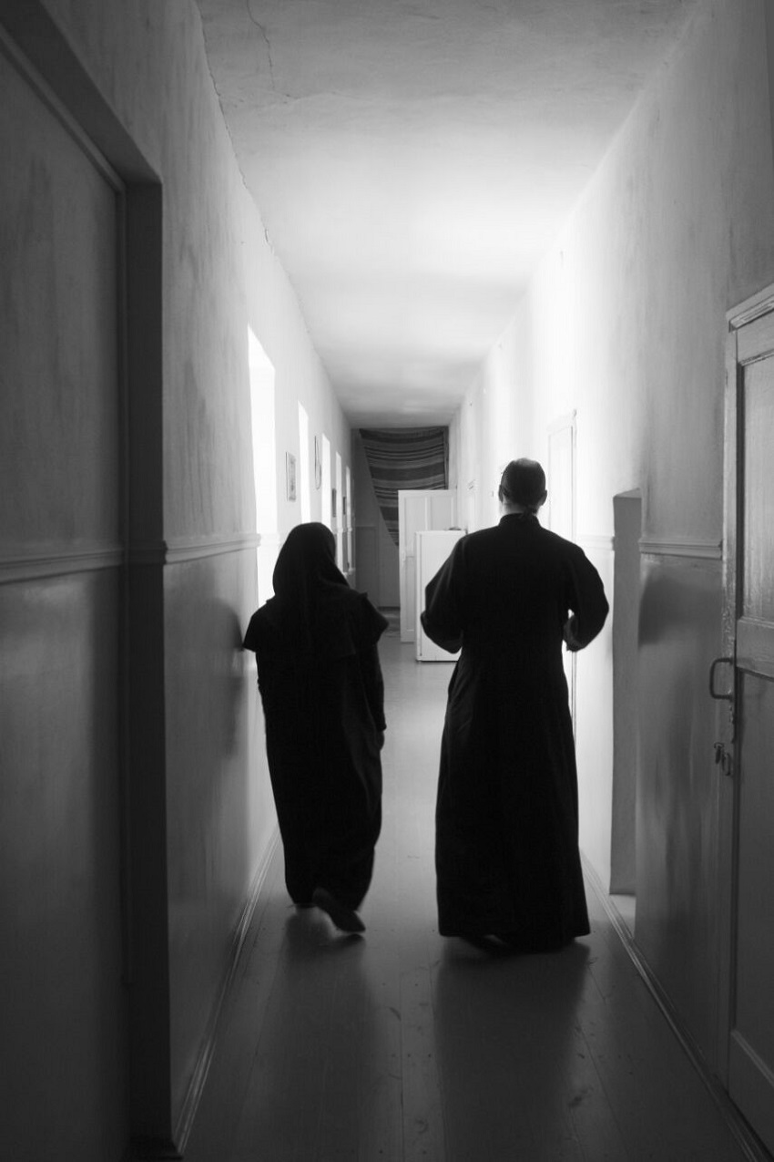 Роман и Агния Донцовы в келиях монастыря в Куниче