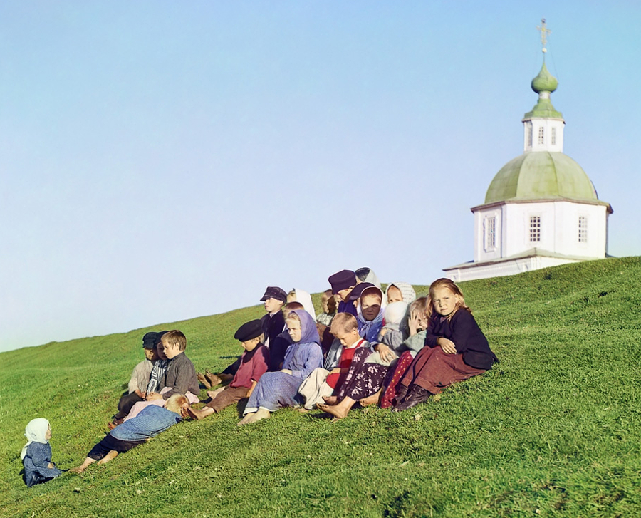 Группа детей в Белозерске, 1909 год (фото Сергея Прокудина-Горского)