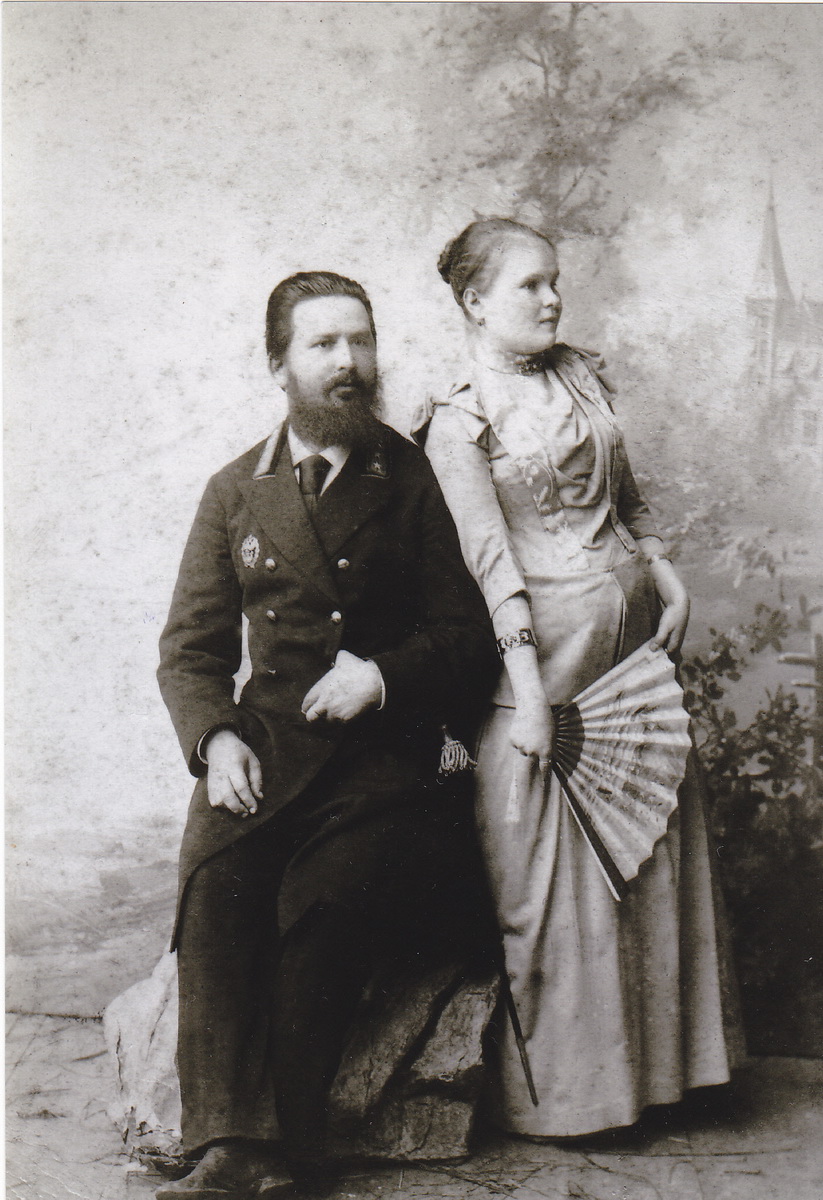 Евгений Кириллович и Анна Гавриловна Торлины. 1893 г.