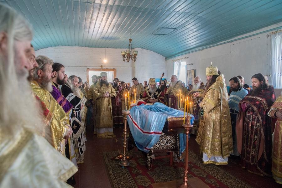 40-й день по упокоении архипастыря Киевской и всея Украины епархии РПсЦ архиепископа Саватия (Козка)
