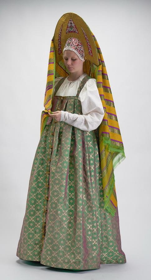 История костюма русского населения уральских заводов в XIX веке